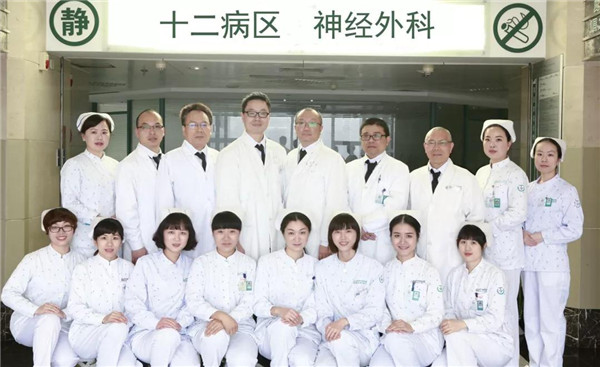 生命的奇迹！70岁老人车祸昏迷两个多月后被“电”醒！g